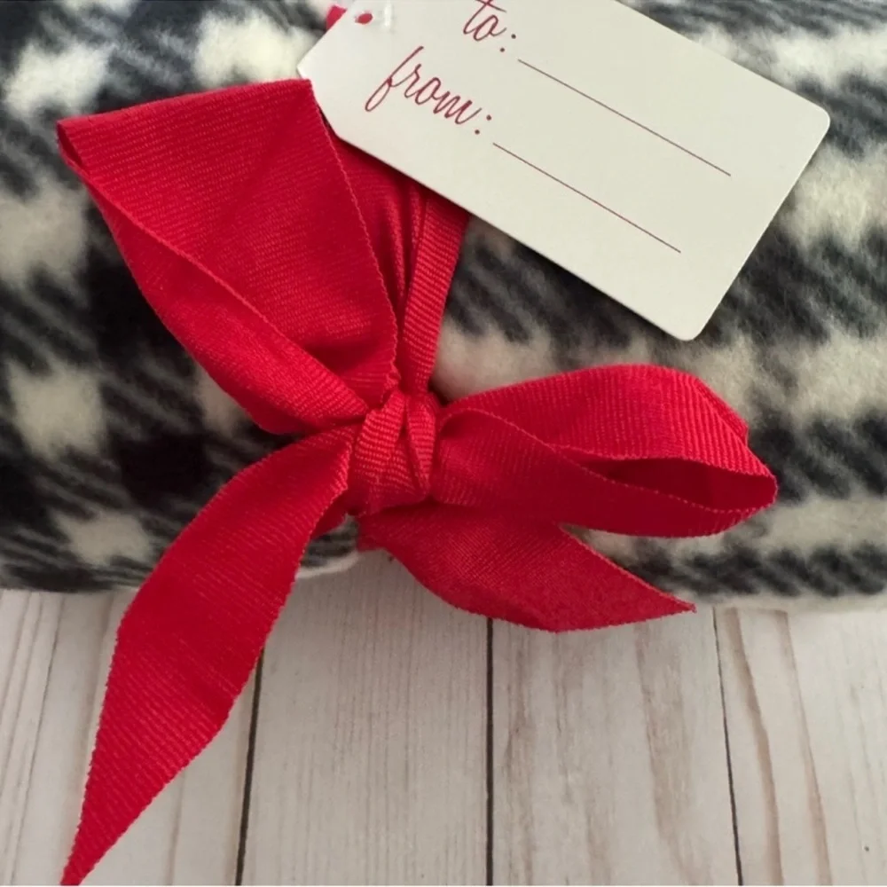 Throw blanket NWT